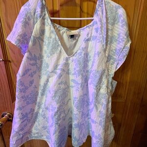 Universal Thread White Blouse with Light Blue Floral Print